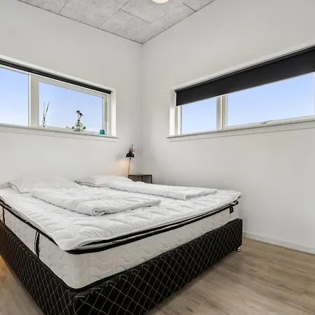 Vakantiehuis Ingebrit - 1-4km From The Sea By Interhome *