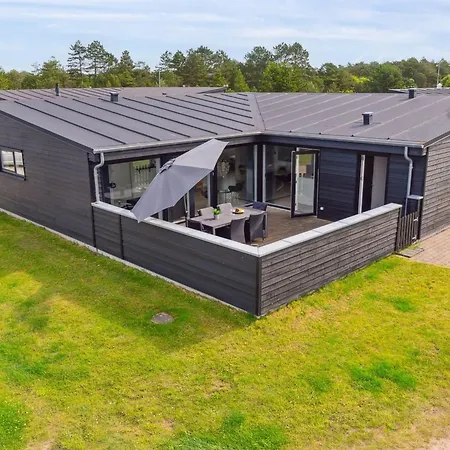 Ingebrit - 1-4km From The Sea By Interhome Vakantiehuis Sønderby